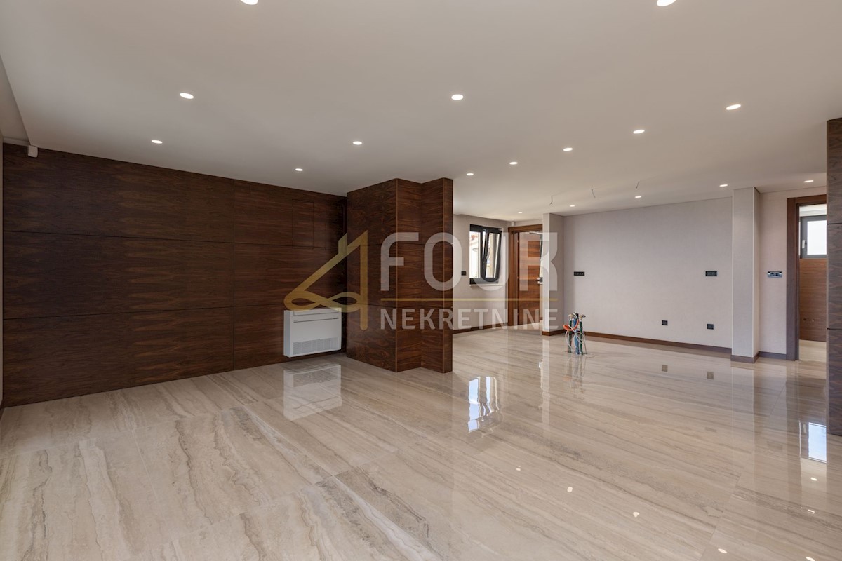 Apartmán Na predaj - PRIMORSKO-GORANSKA KRK