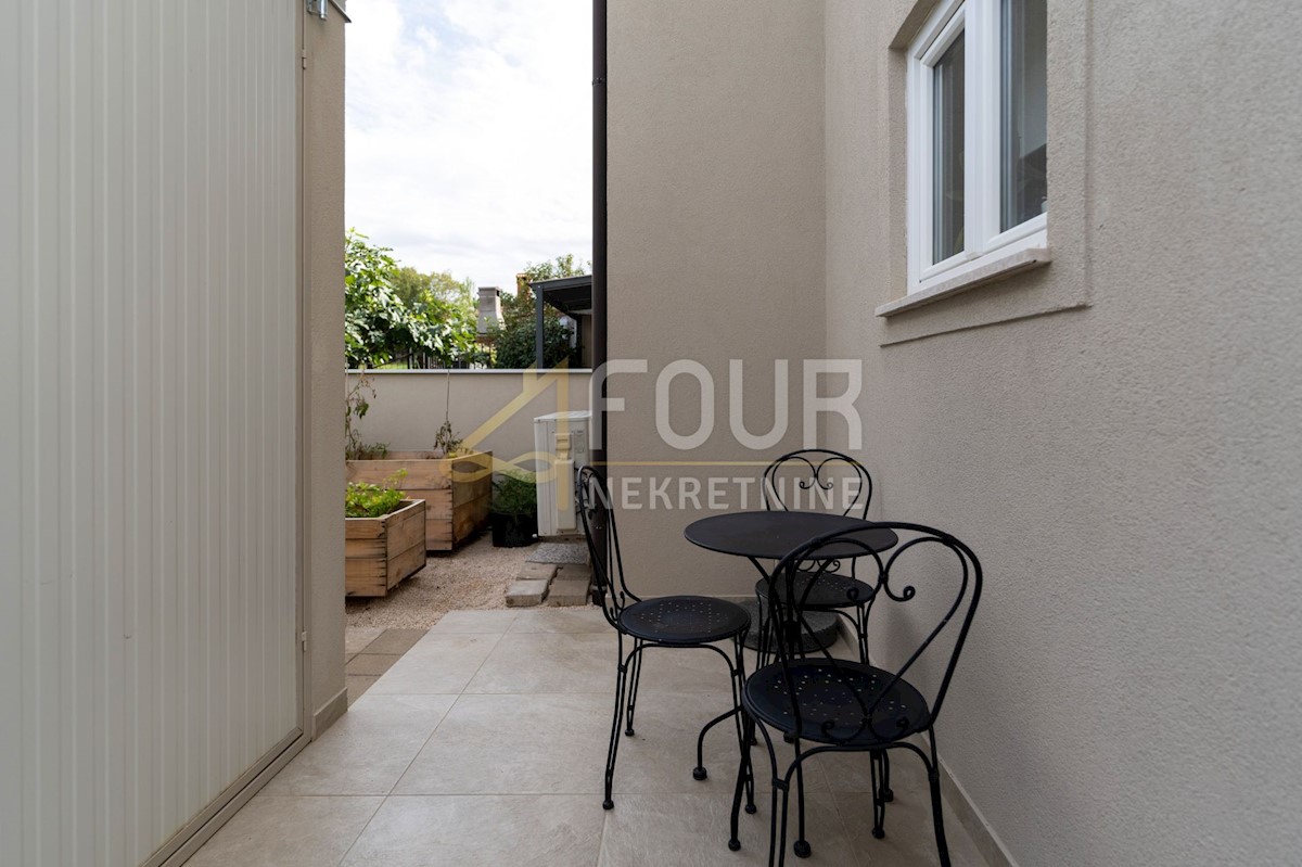 Flat For sale - ISTARSKA NOVIGRAD