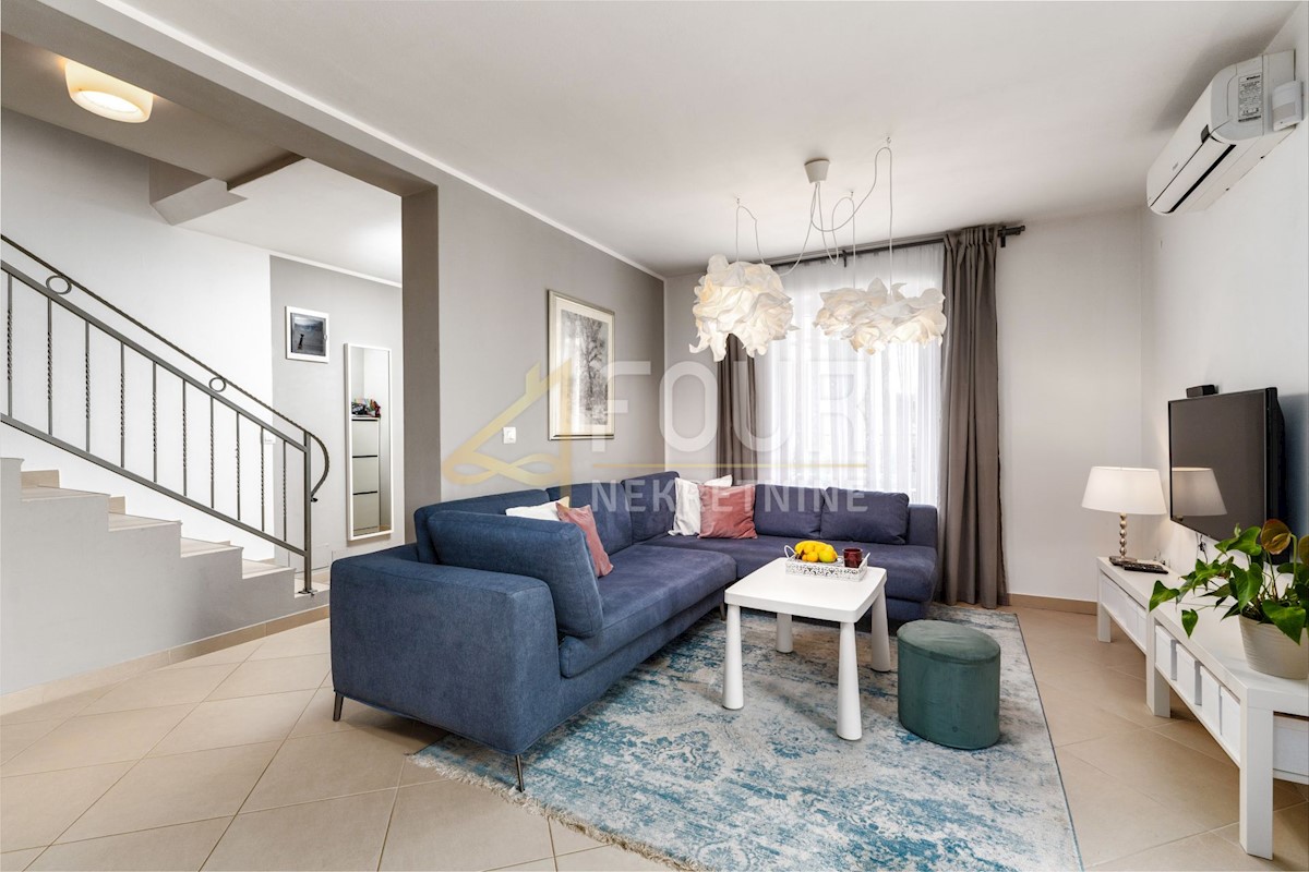 Flat For sale - ISTARSKA NOVIGRAD