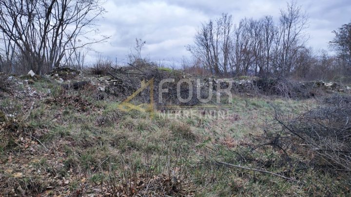 Pozemek na prodej 2731 m² – Viškovo