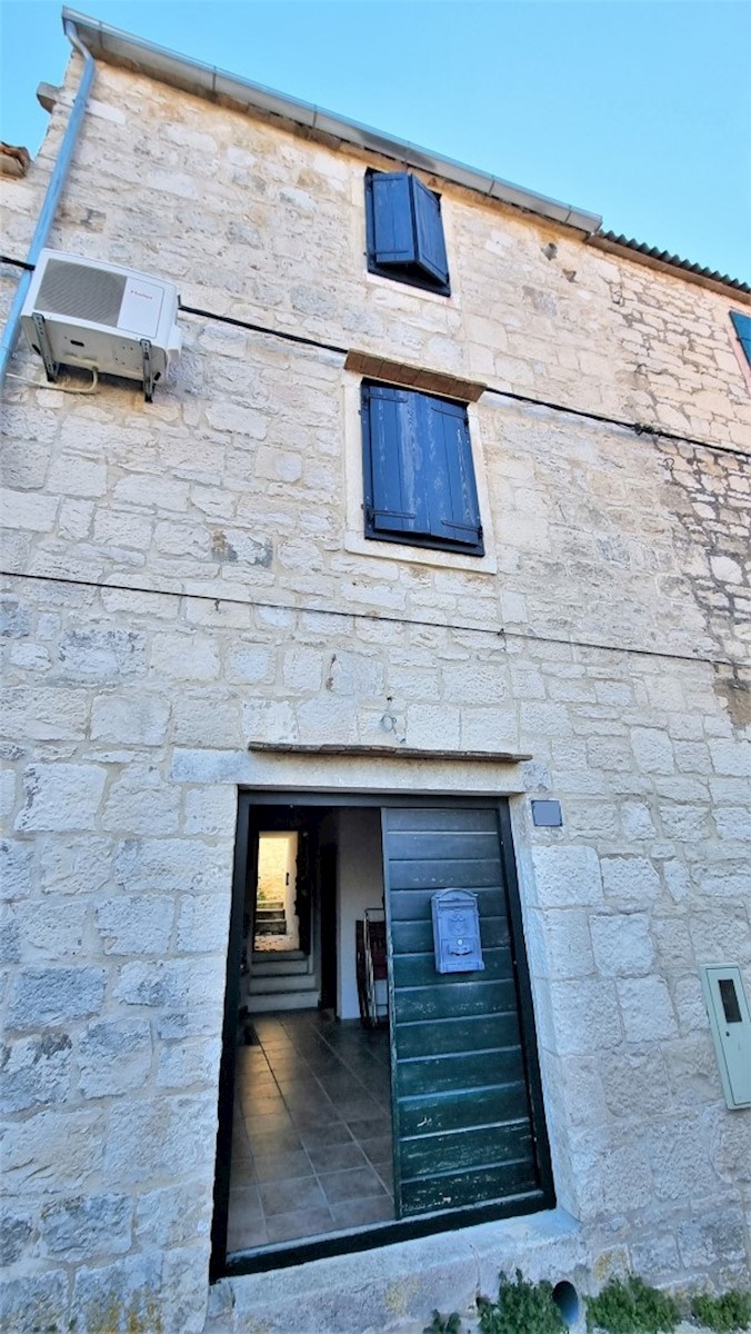 Maison À vendre - SPLITSKO-DALMATINSKA Vis