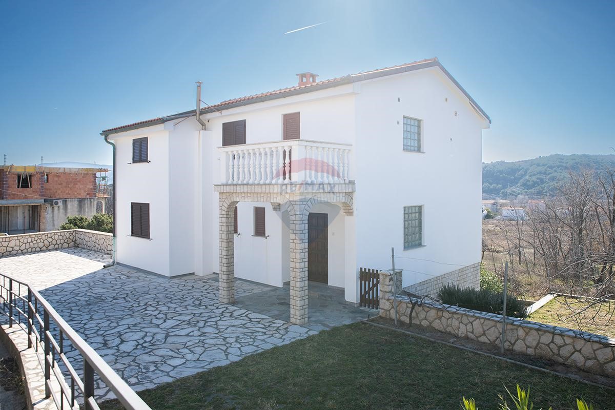 Maison À vendre LOPAR