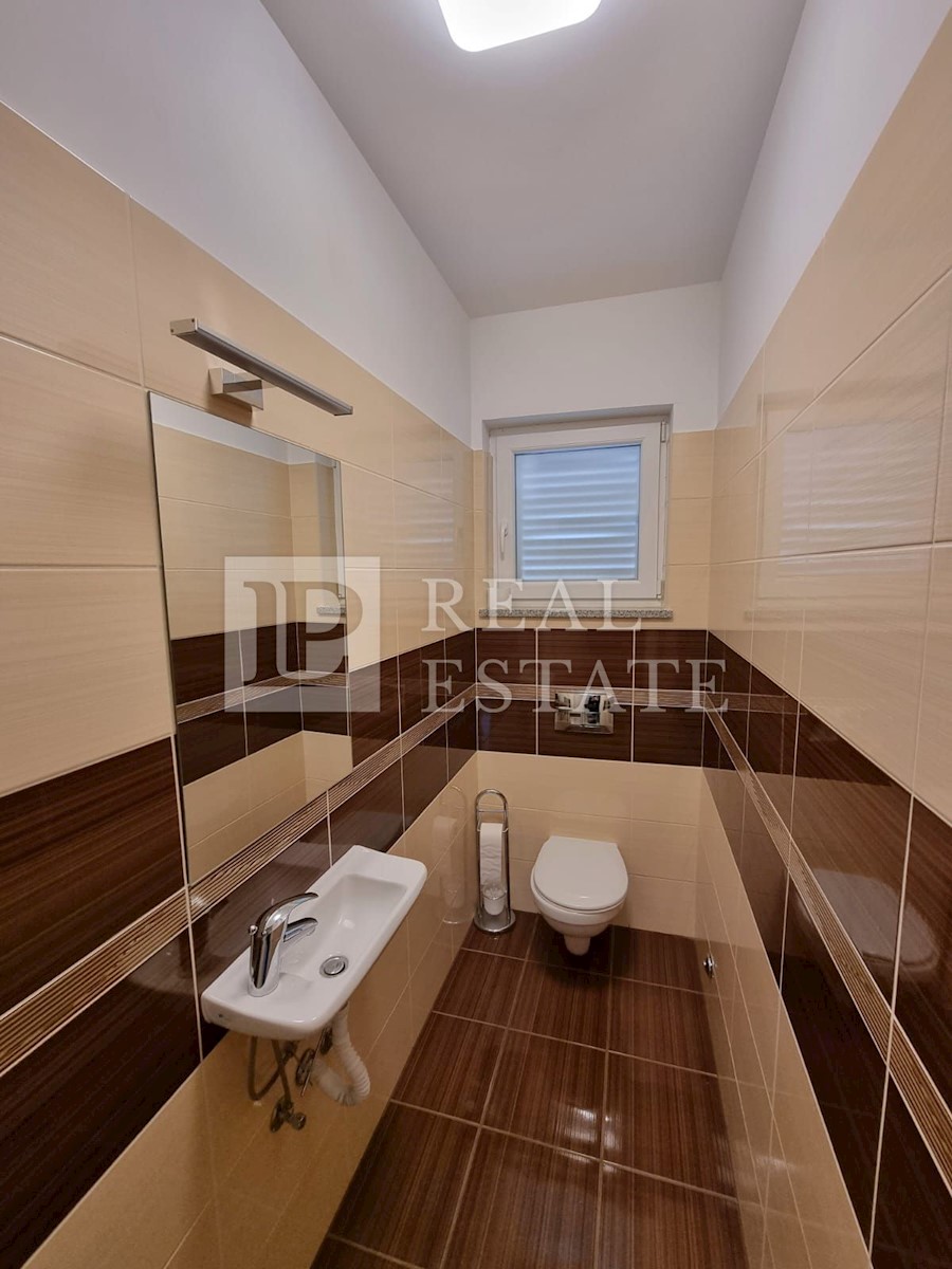 Apartment Zu verkaufen - PRIMORSKO-GORANSKA NOVI VINODOLSKI