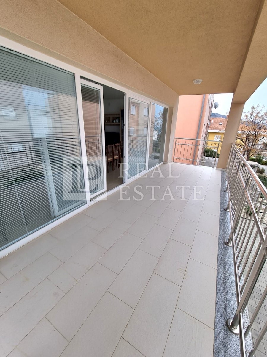 Apartmán Na predaj - PRIMORSKO-GORANSKA Novi Vinodolski
