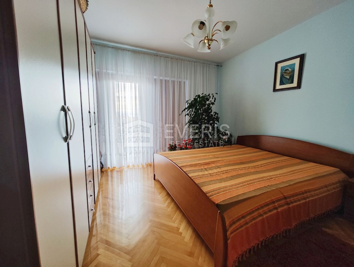 House For sale - PRIMORSKO-GORANSKA LOVRAN