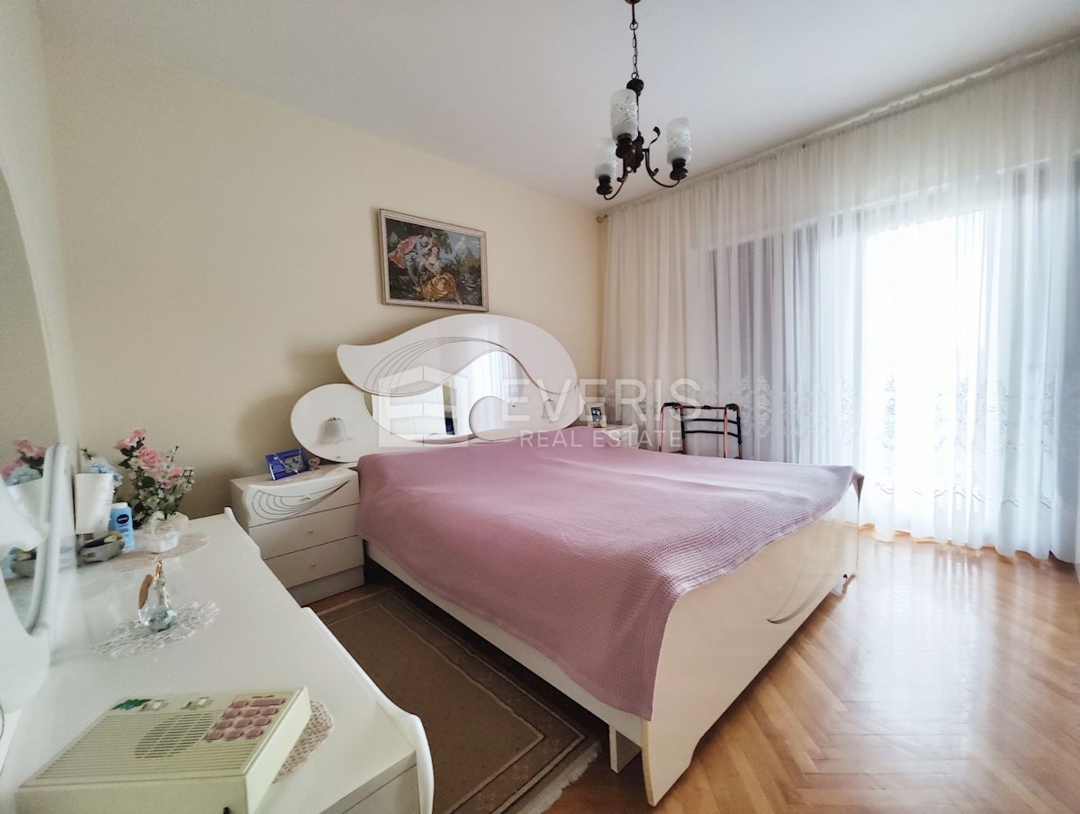 House For sale - PRIMORSKO-GORANSKA LOVRAN