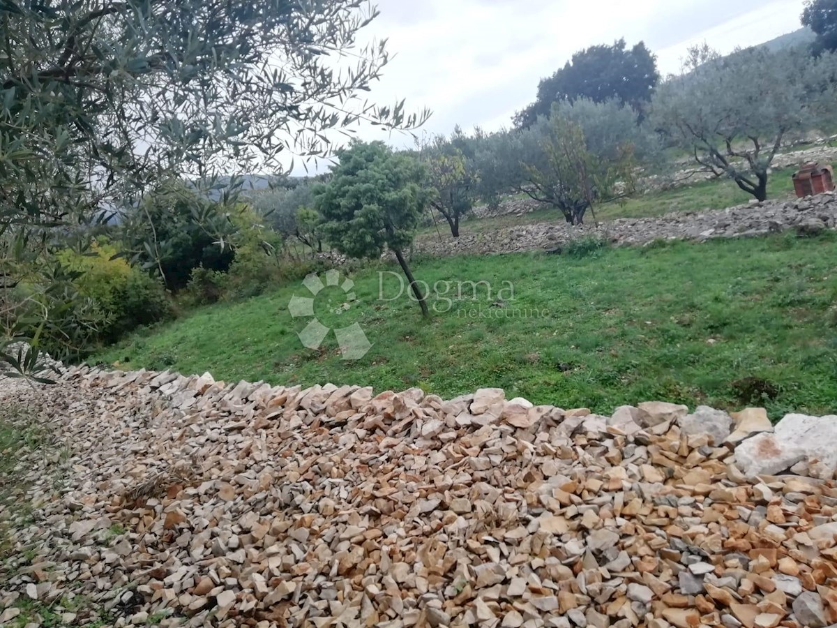 Zemljište Na prodaju - ISTARSKA RAŠA