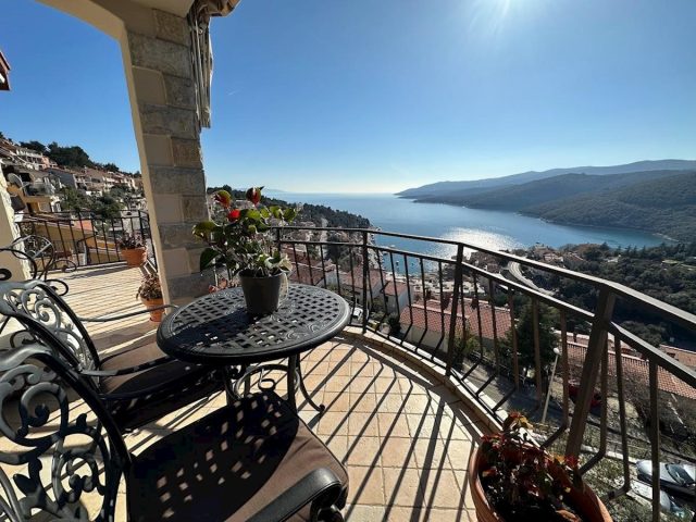 Dům na prodej 340 m² – Rabac