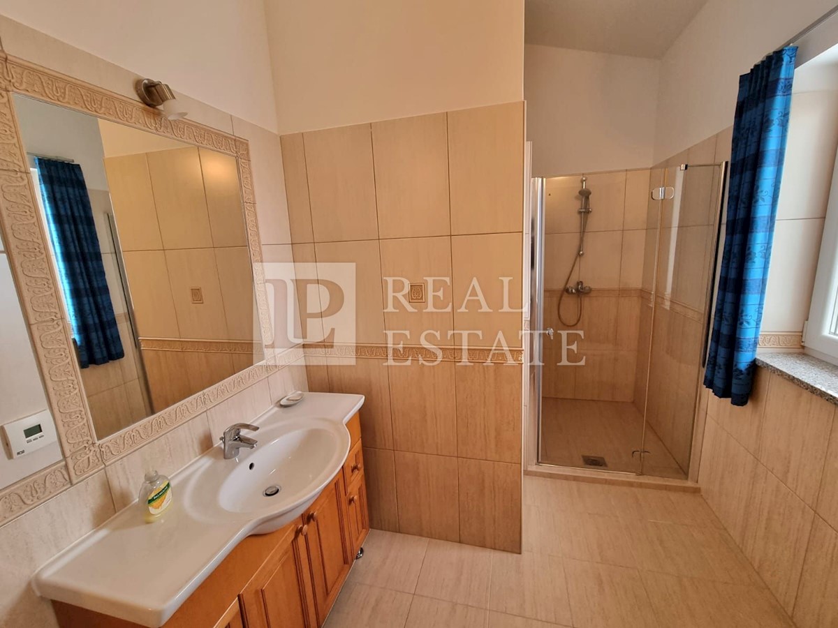 Flat For sale - PRIMORSKO-GORANSKA NOVI VINODOLSKI