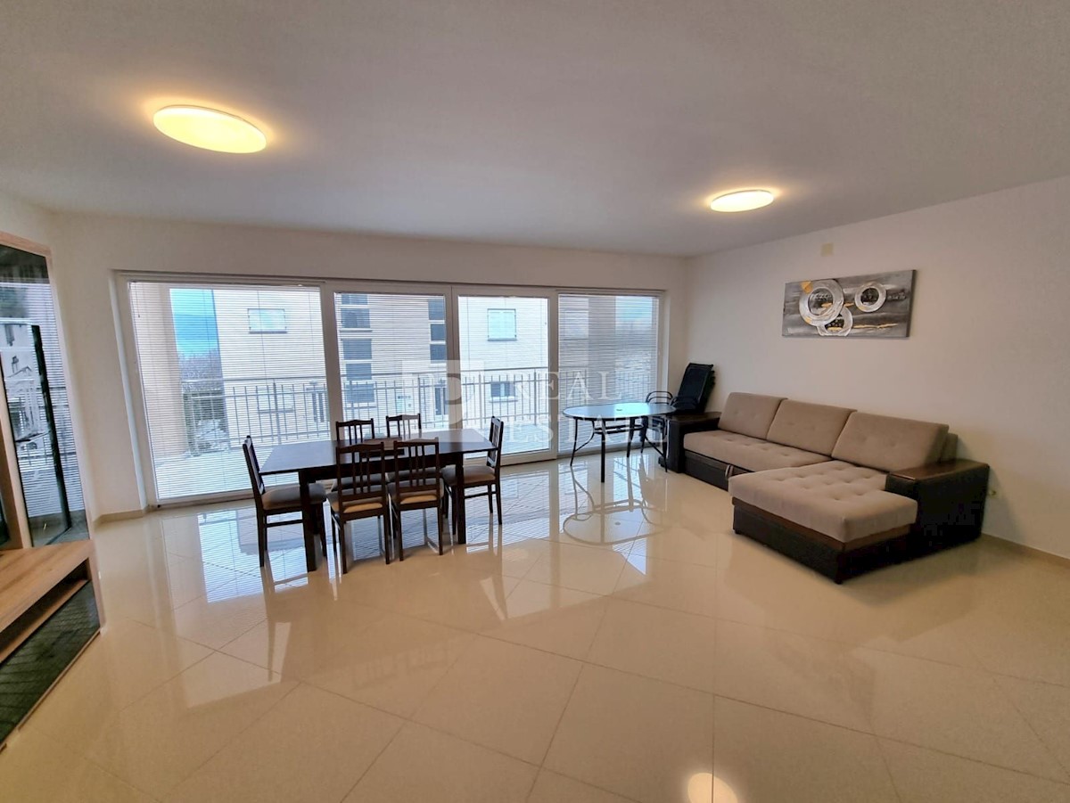 Apartmán Na prodej - PRIMORSKO-GORANSKA NOVI VINODOLSKI