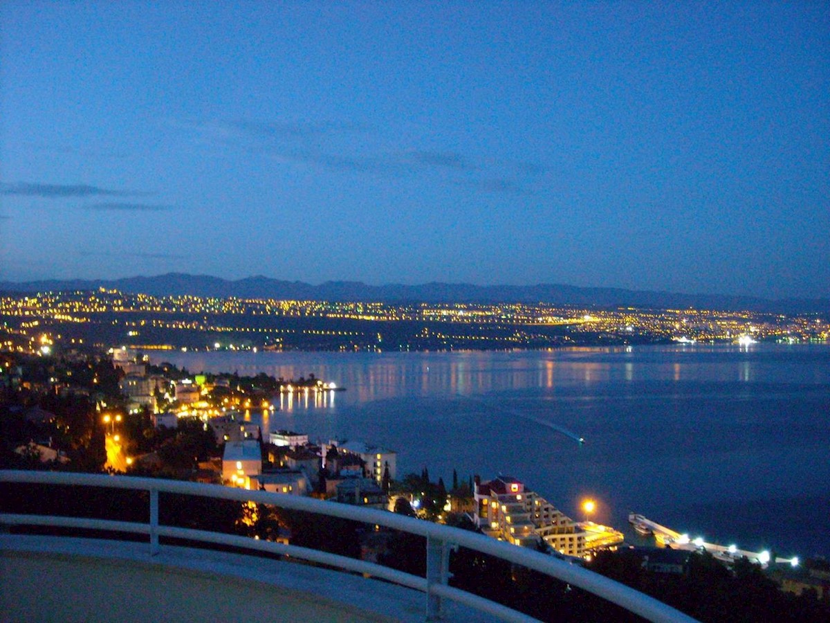 Kuća Na prodaju - PRIMORSKO-GORANSKA OPATIJA