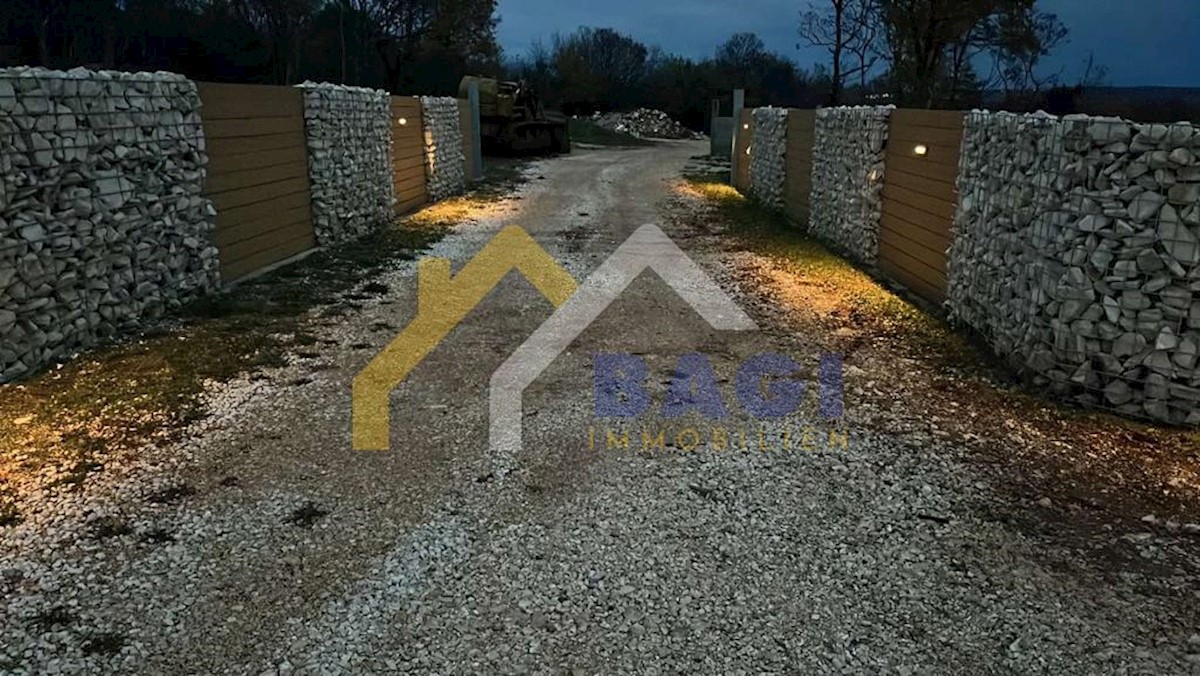 Terreno In vendita - ISTARSKA BALE