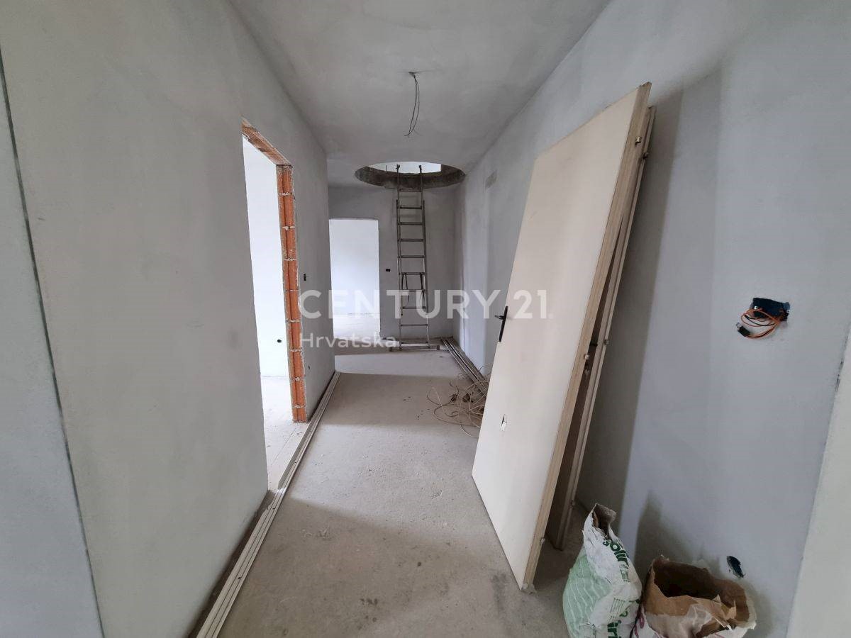 Flat For sale - ISTARSKA FUNTANA