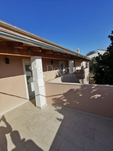 Hiša na predaj 190 m² – Medulin
