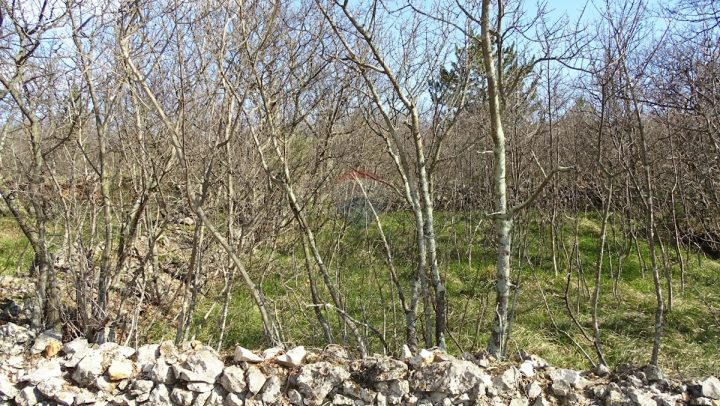 Pozemek na prodej 1140 m² – Šmrika