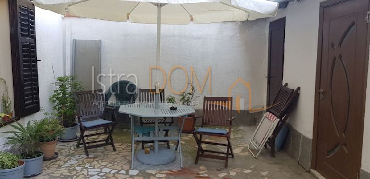 Flat For sale - ISTARSKA PULA