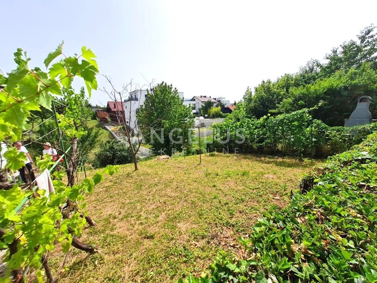 House For sale SREBRNJAK