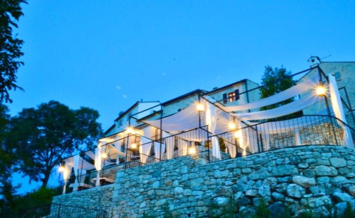 Komerční na prodej 285 m² – Kaštel