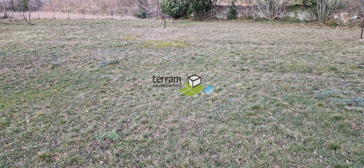 Parcela Naprodaj - ISTARSKA Marčana