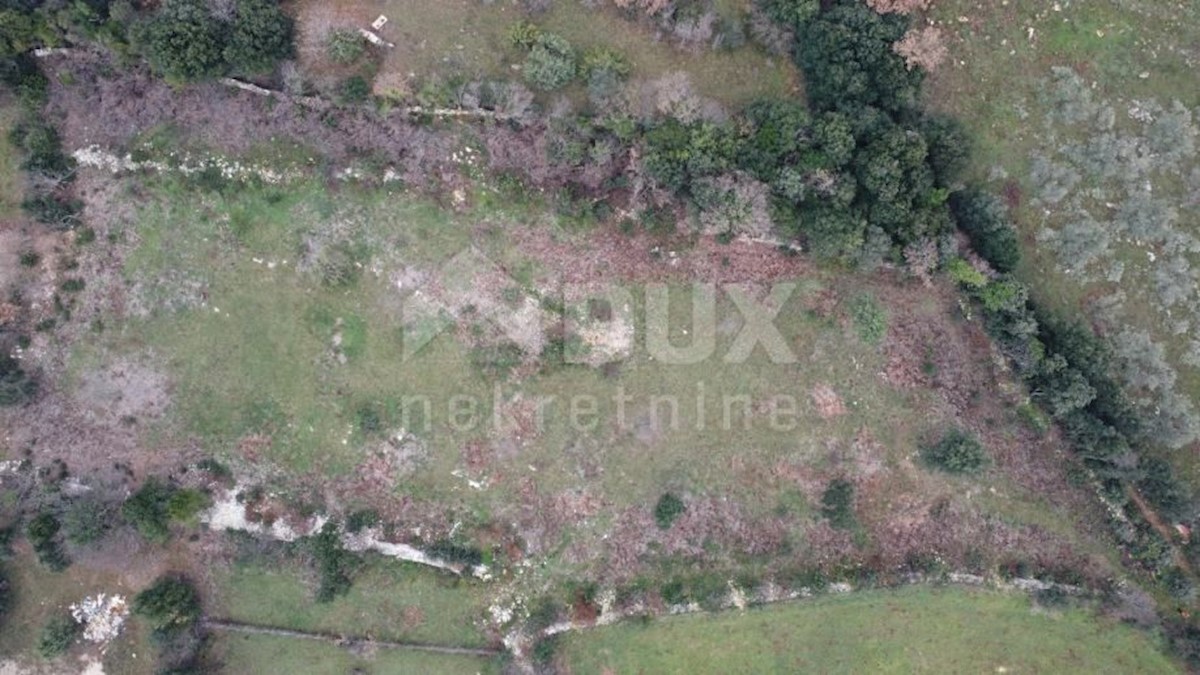 Land For sale - ISTARSKA MARČANA