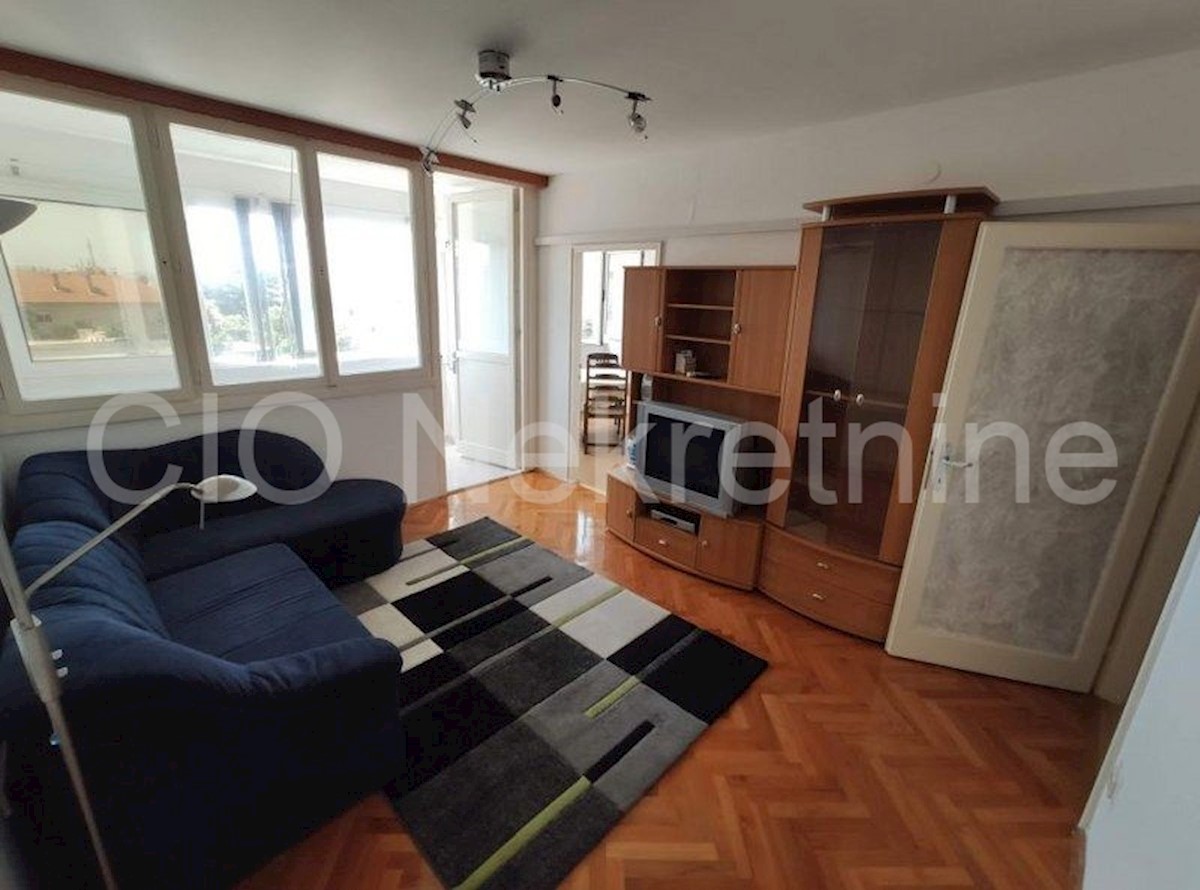 Appartement À louer - SPLITSKO-DALMATINSKA SPLIT