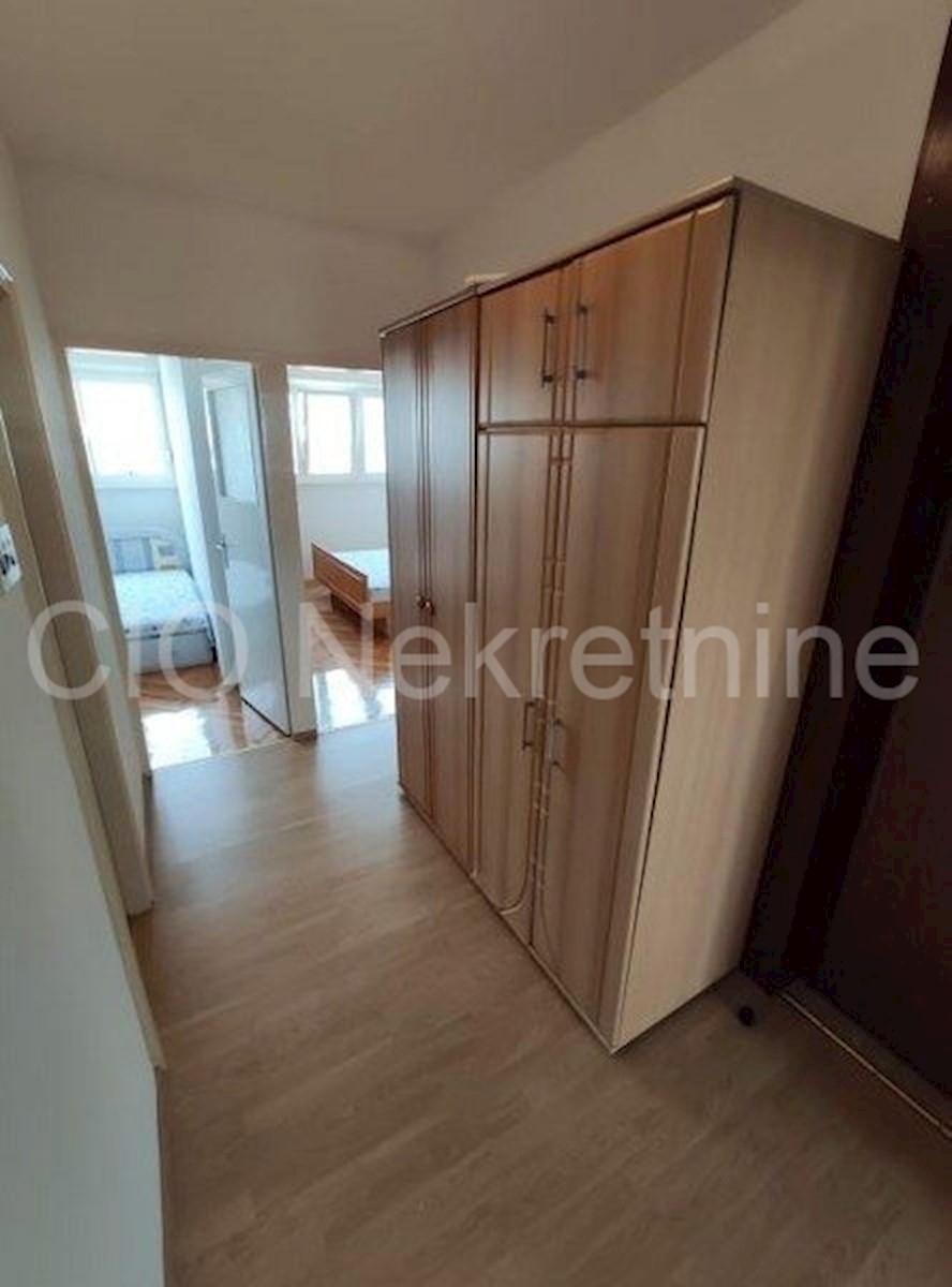 Appartement À louer - SPLITSKO-DALMATINSKA SPLIT