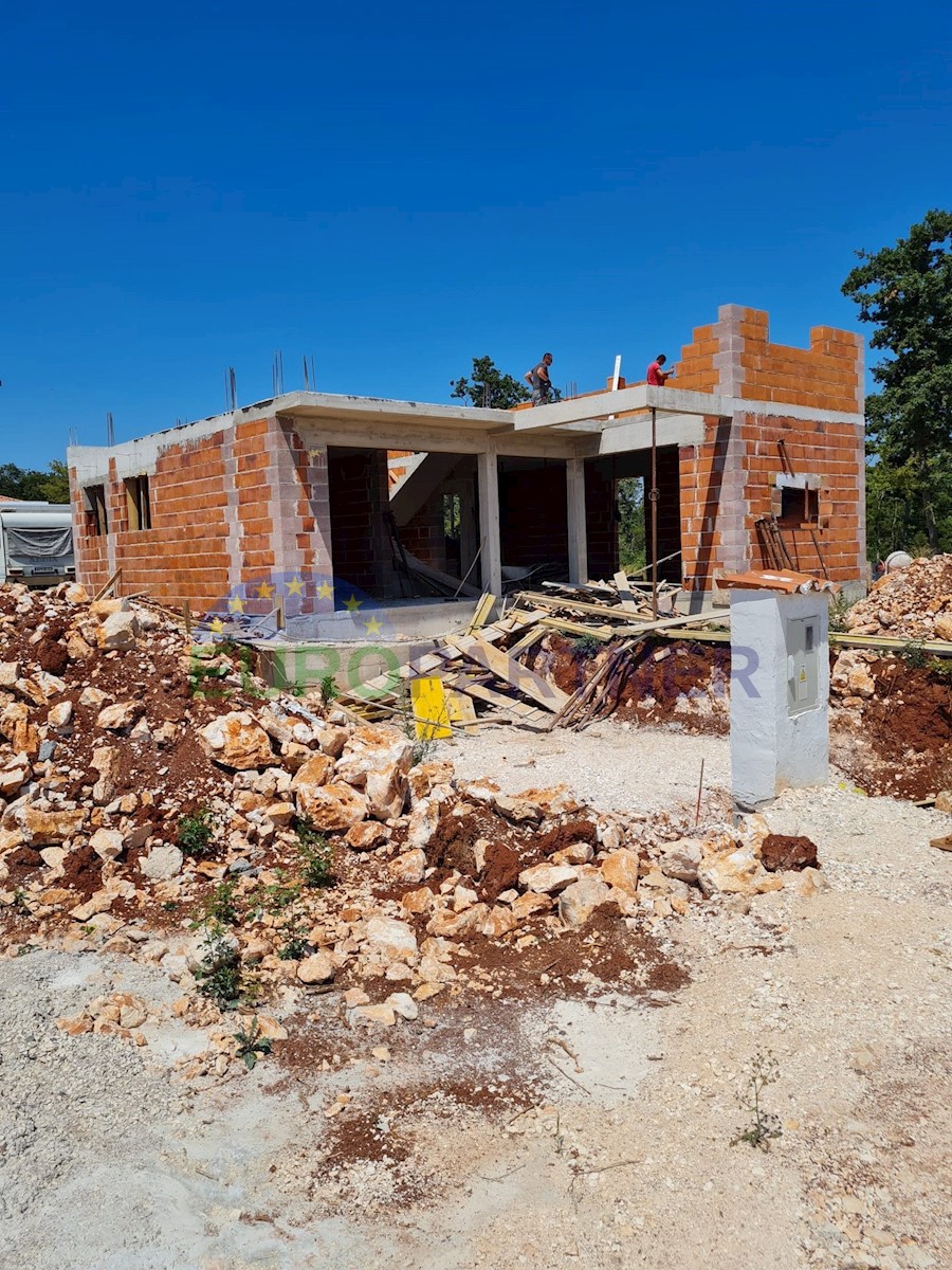 Kuća Na prodaju - ISTARSKA MARČANA