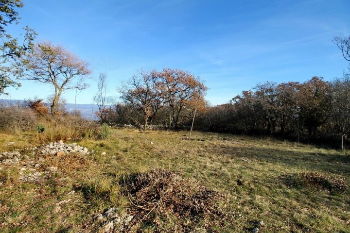 Działka na sprzedaż 1356 m² – Vrbnik