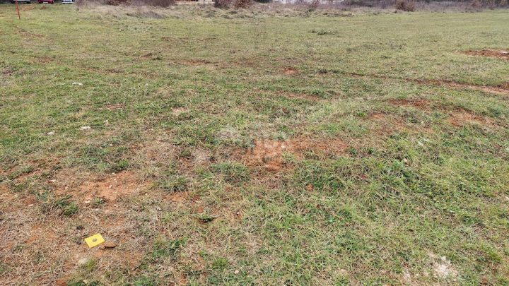 Pozemok na predaj 863 m² – Poreč