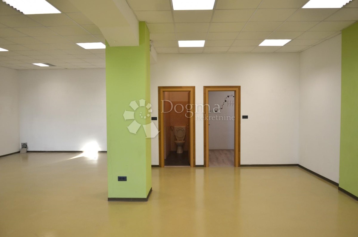 Locaux commerciaux À vendre - PRIMORSKO-GORANSKA MATULJI