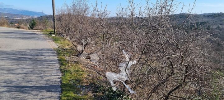 Pozemek na prodej 2974 m² – Buzdohanj