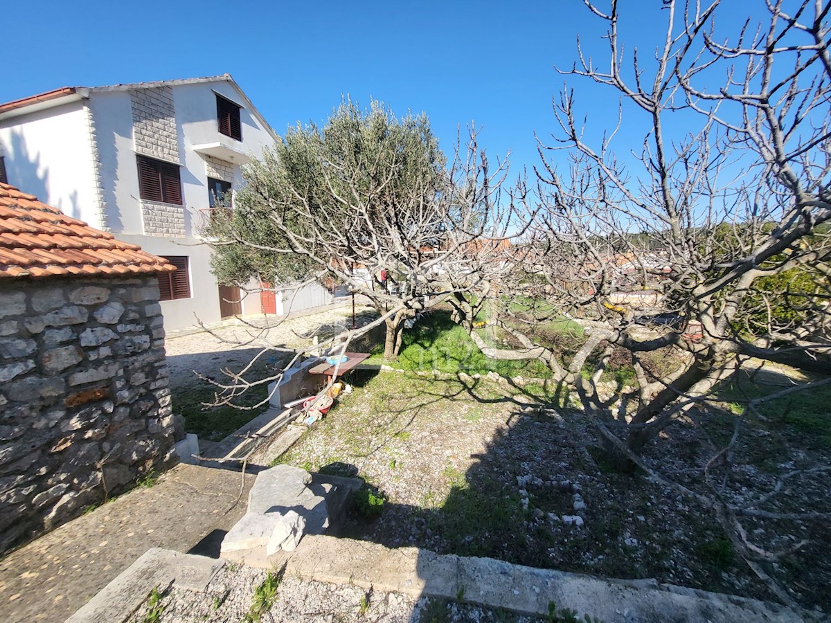 Casa In vendita - SPLITSKO-DALMATINSKA HVAR