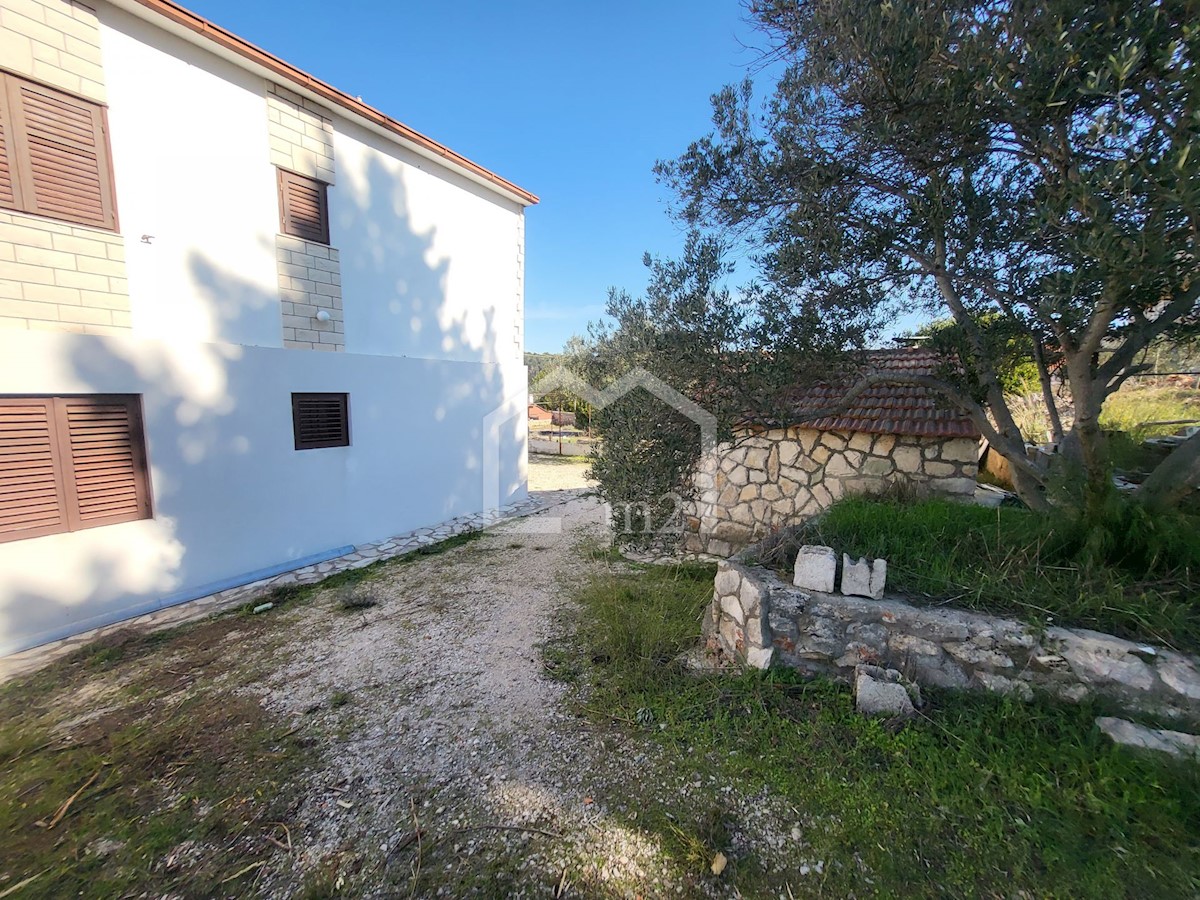 Casa In vendita - SPLITSKO-DALMATINSKA HVAR