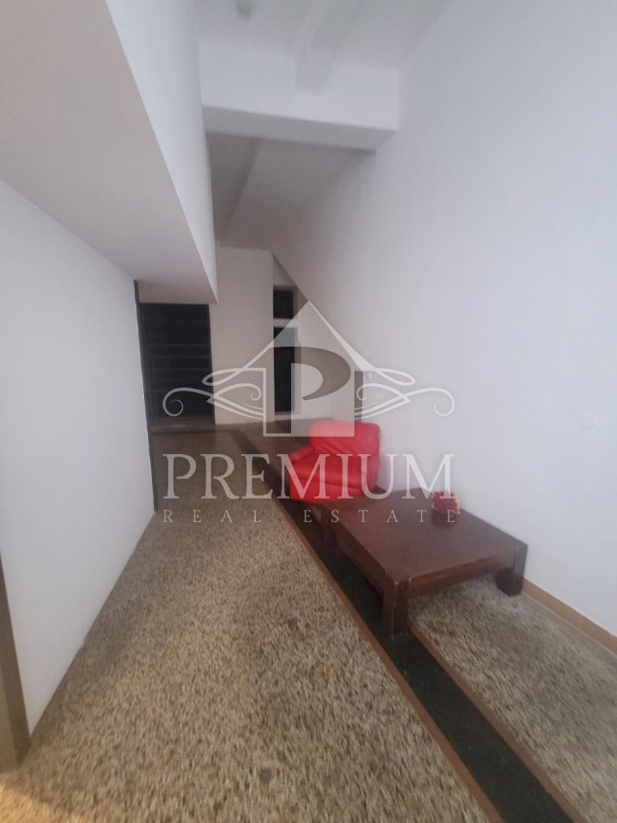 Business premises For sale - Primorsko-goranska Rijeka - foto 3/9
