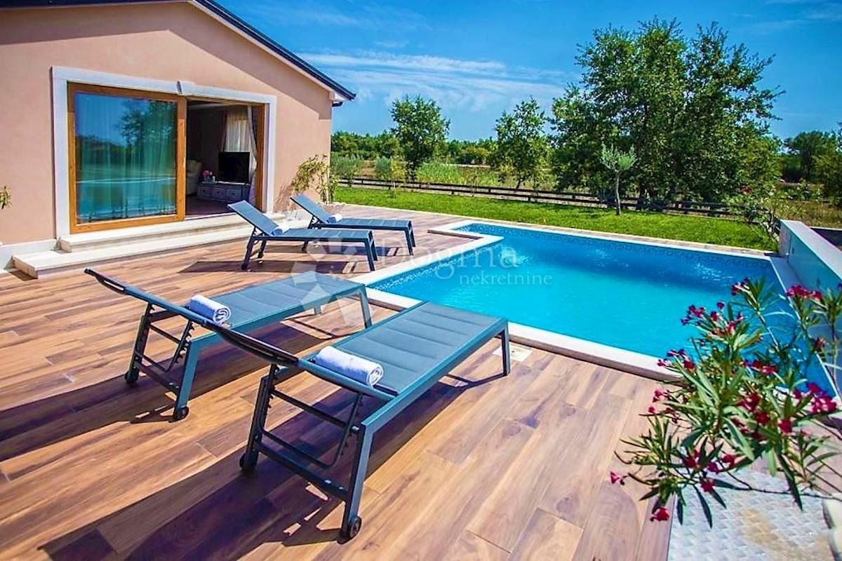 Maison À vendre - Istarska Poreč - foto 1/23