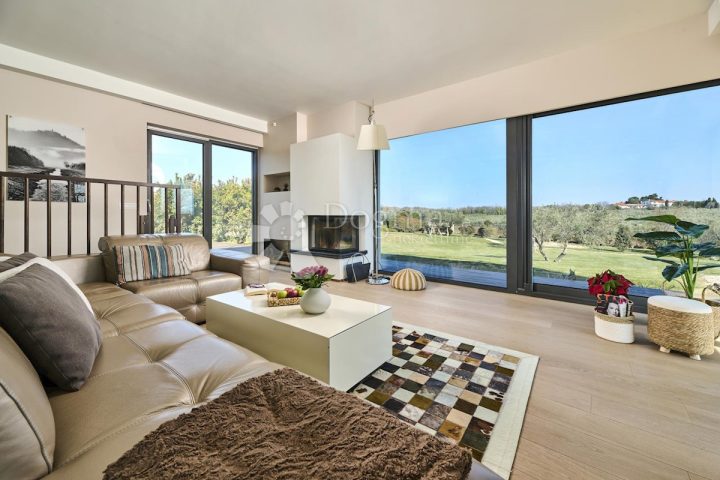 House for sale 316 m² – Umag