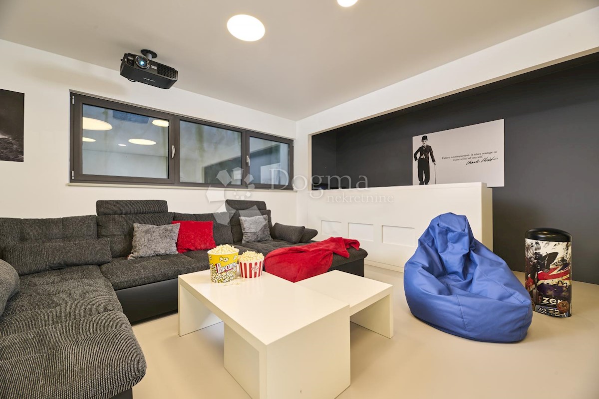House For sale - ISTARSKA UMAG