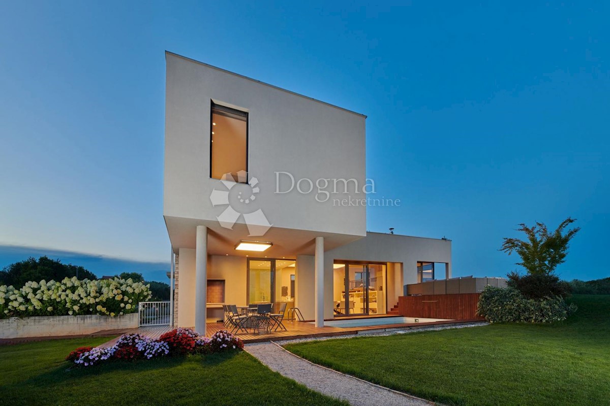 House For sale - ISTARSKA UMAG