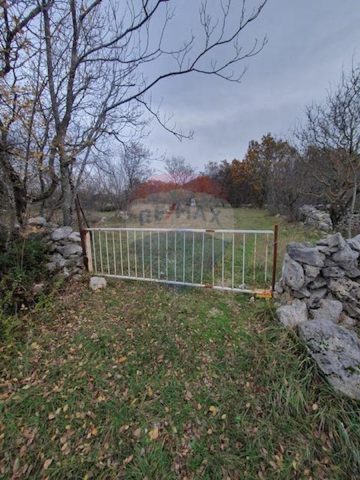 Pozemok na predaj 2604 m² – Vrbnik