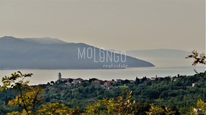 Land for sale 5539 m² – Martina