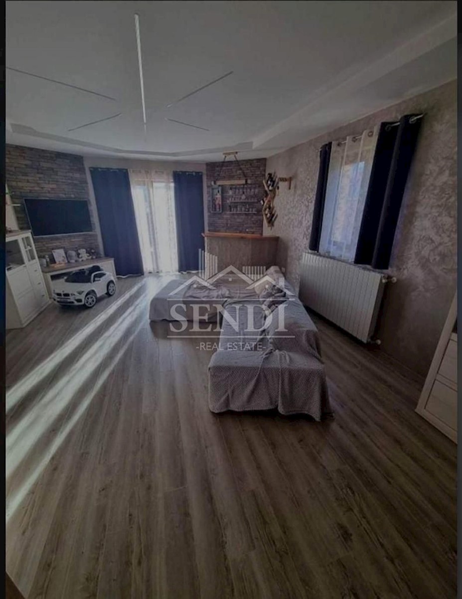 Casa In vendita - PRIMORSKO-GORANSKA KASTAV