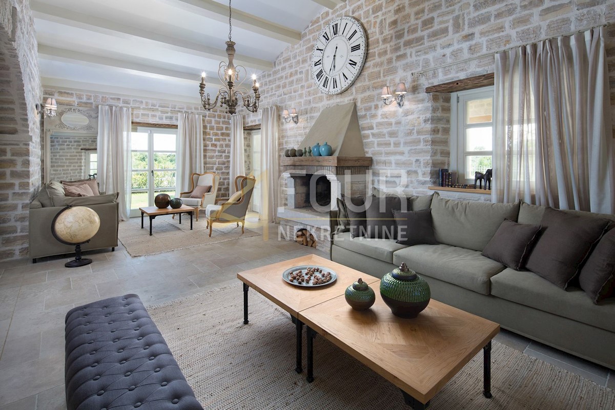 Maison À vendre - ISTARSKA KANFANAR