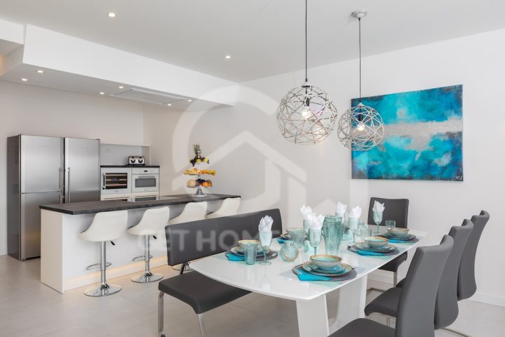 Dům na prodej 600 m² – Rogoznica
