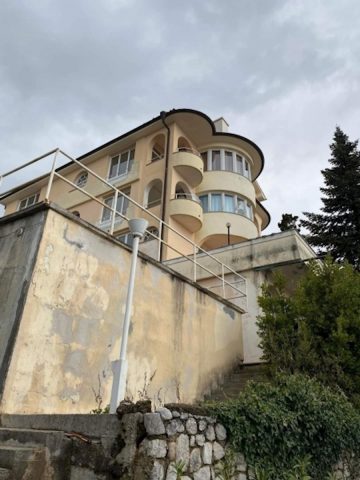 Haus zu verkaufen 800 m² – Lovran