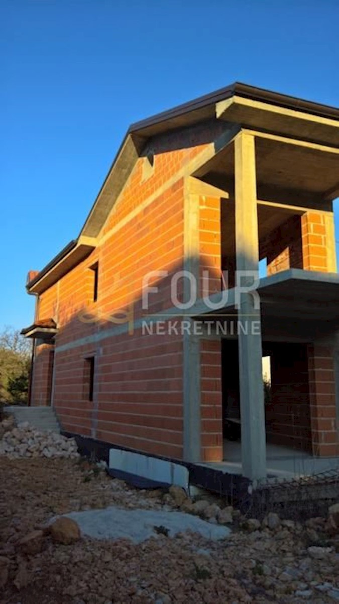 Haus Zu verkaufen