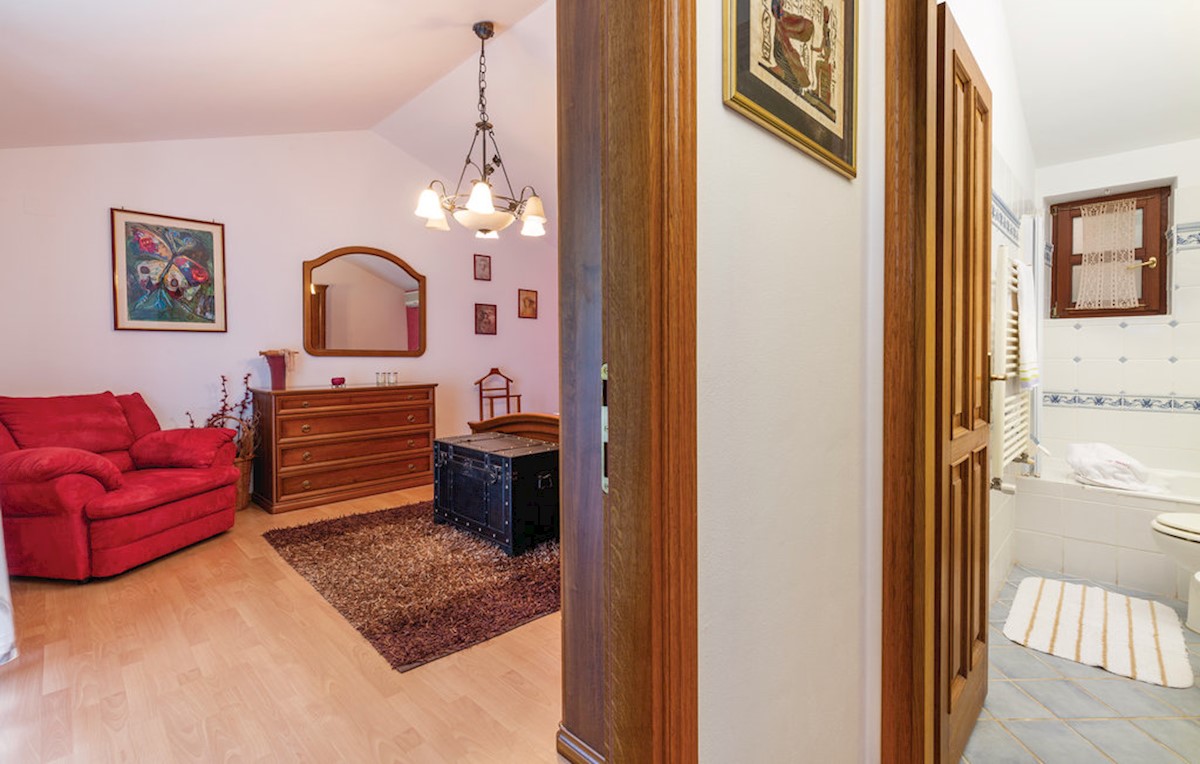 House For sale - ISTARSKA MARČANA