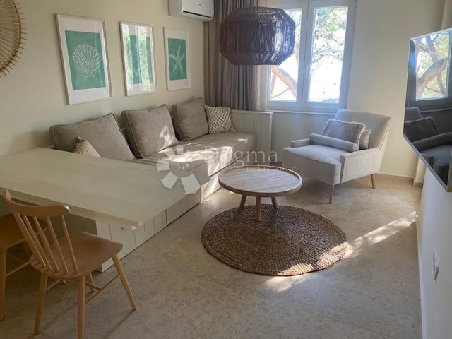 Flat for sale 48 m² – Kukljica