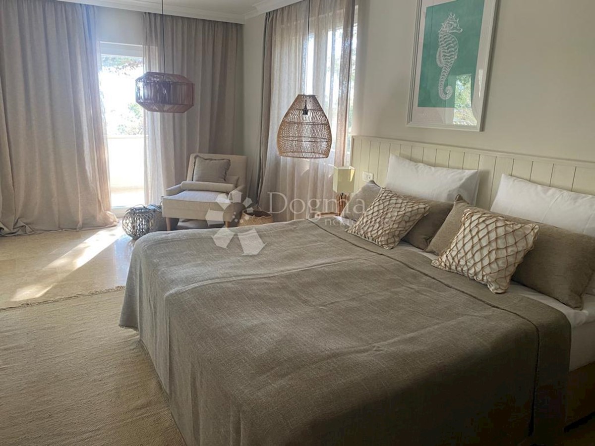 Flat For sale - ZADARSKA UGLJAN