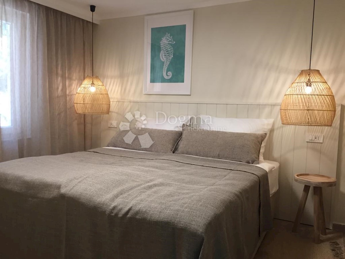 Flat For sale - ZADARSKA UGLJAN