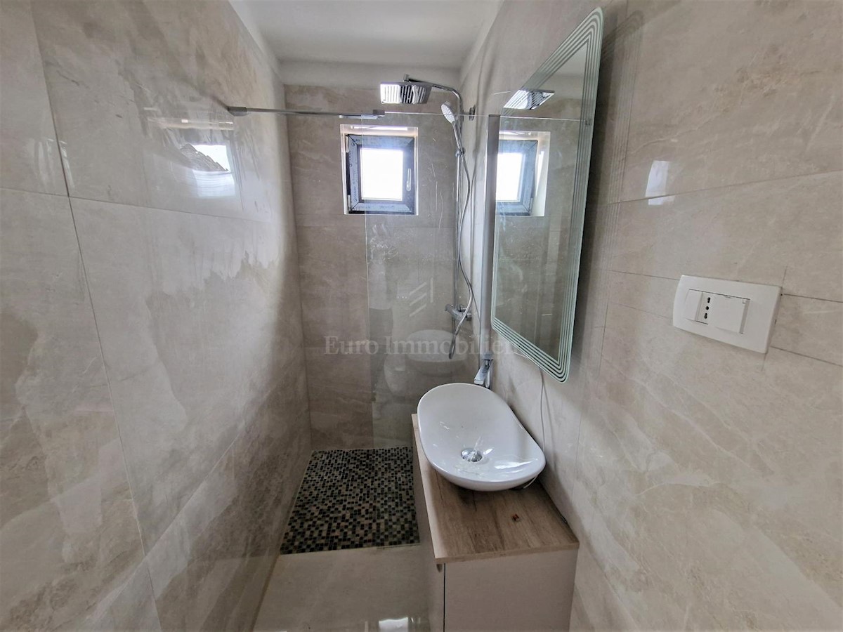 Flat For sale - PRIMORSKO-GORANSKA KRK
